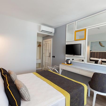 The Raga Side Ultra All Inclusive (Adults Only) Exterior foto
